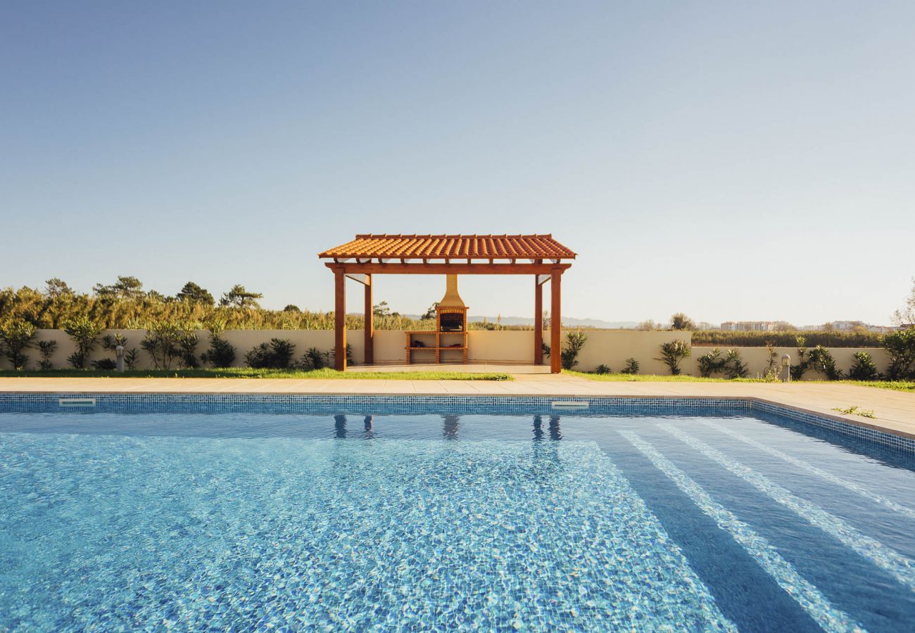 São Martinho do Porto, Portugal, SCH-Casas de Férias