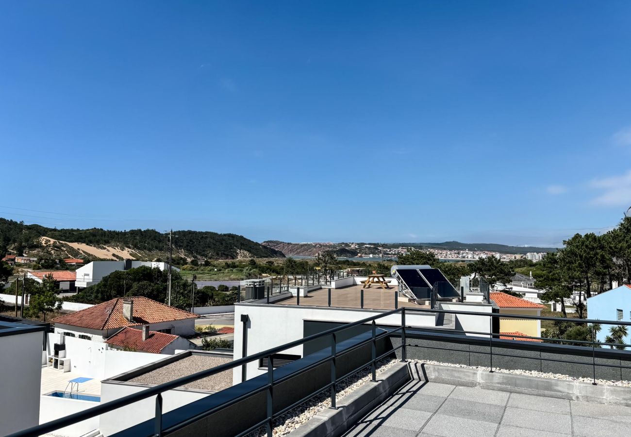 Villa em Salir do Porto - Villas Garça - Villa de Férias com Piscina Aquecida Privada da SCH