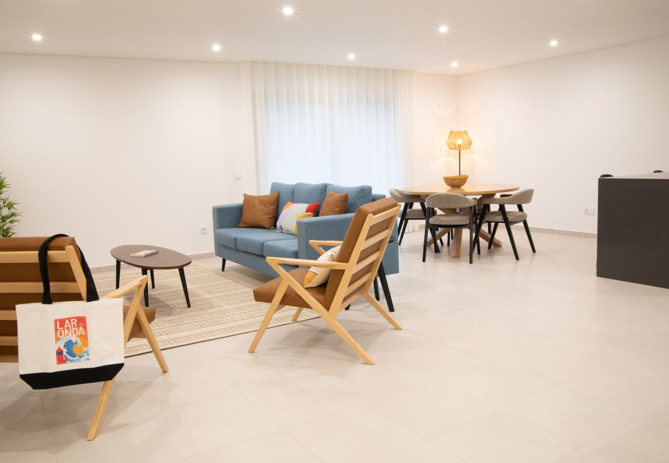 Apartamento T2 na Nazaré,Portugal.Próximo às praias e atrações locais