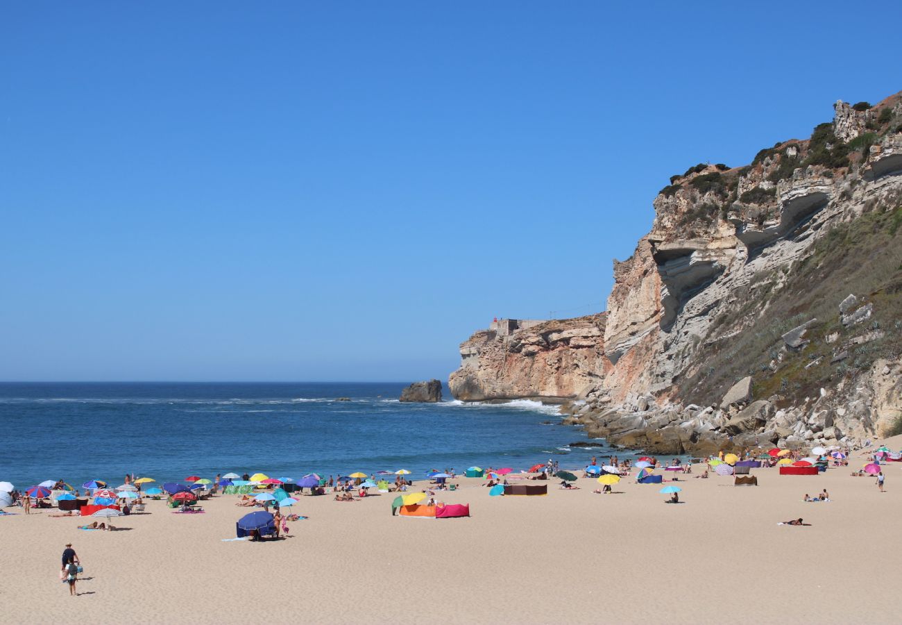 Apartamento T2 na Nazaré,Portugal.Próximo às praias e atrações locais