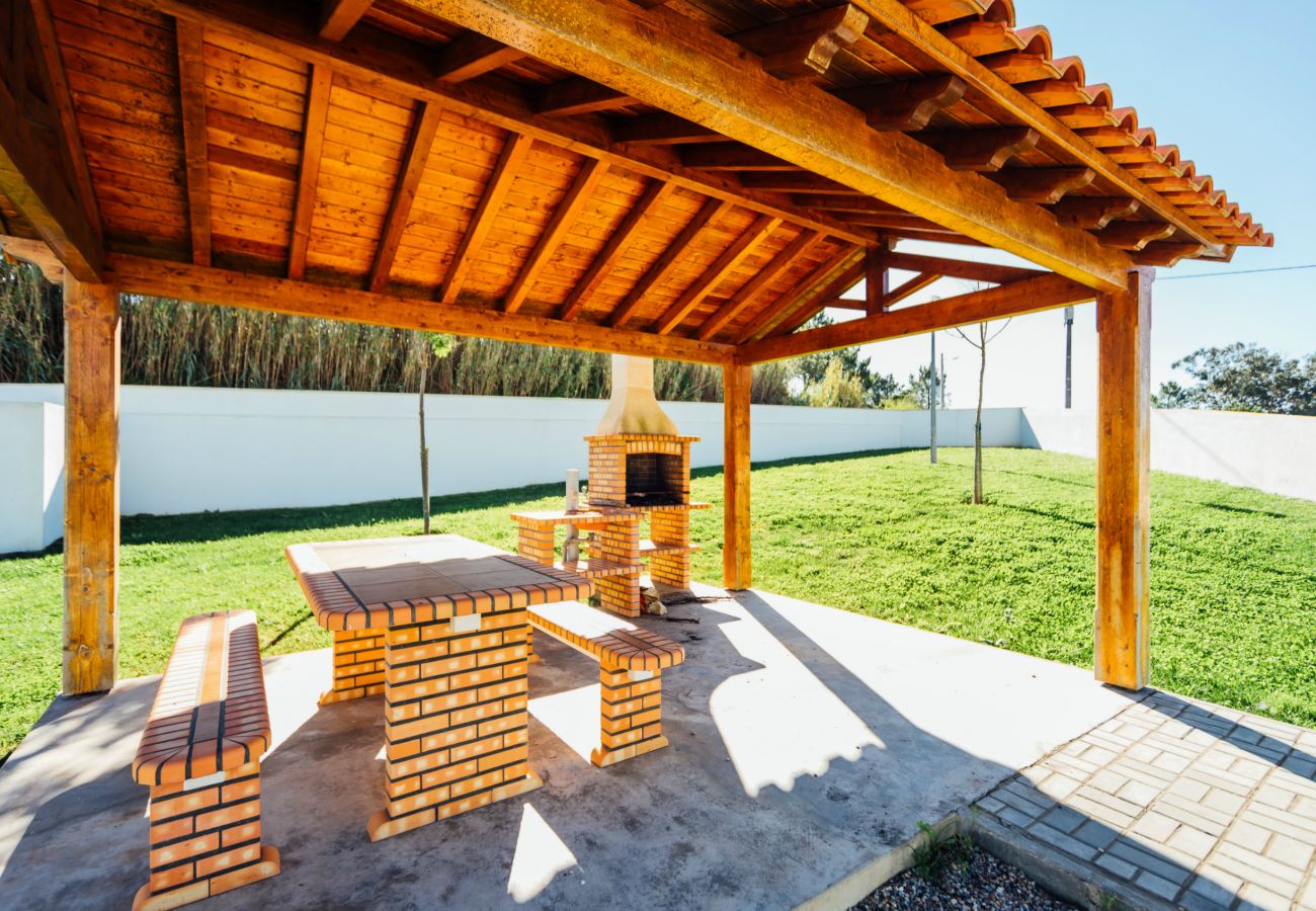 Villa in Nazaré - Tradeswinds D - Ferienhaus mit Blick auf den Ozean By SCH