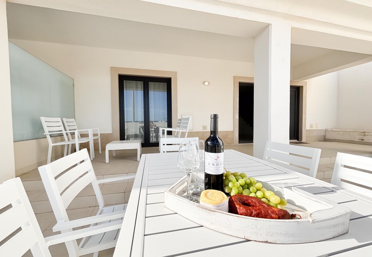 Ferienwohnung in São Martinho do Porto - Cais J - Ferienwohnung mit Meerblick By SCH