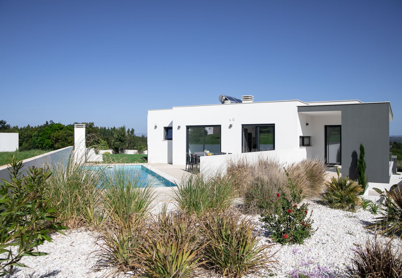 Villa, 3 dormitorios, vistas a la montaña, piscina, playas, Portugal