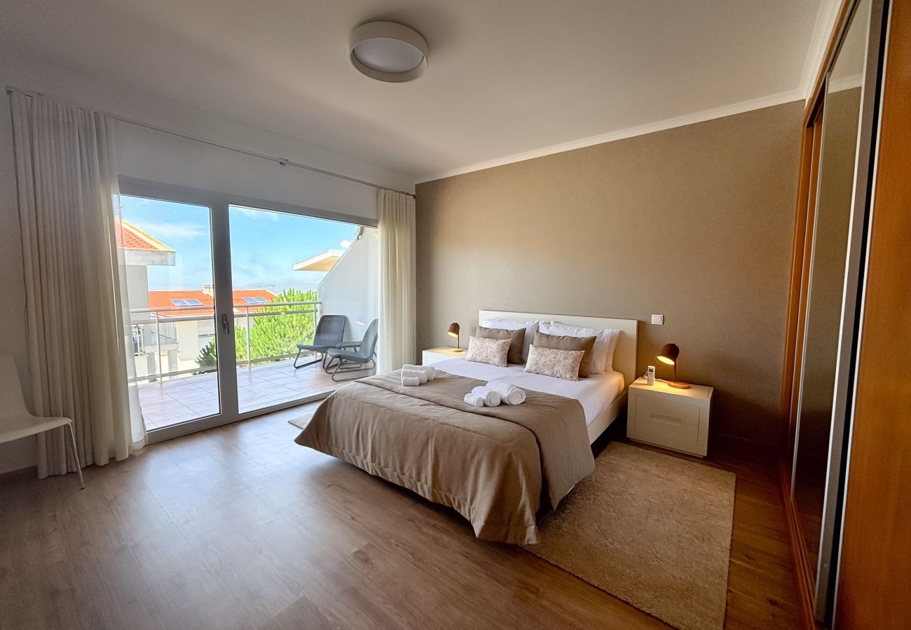 Villa a Nazaré - Casa 3 Camere da letto con vista mare e piscina - Ideale per famiglie