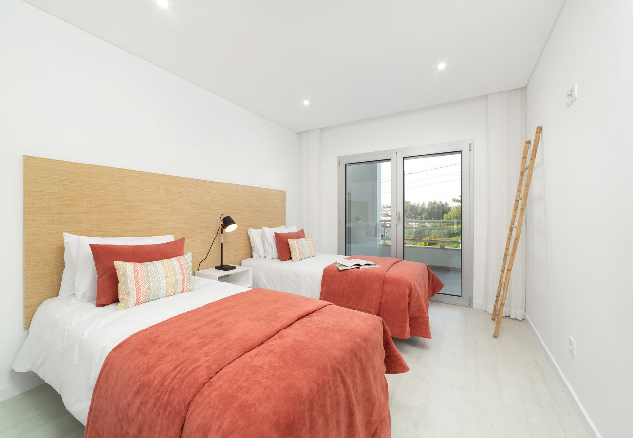 Appartamento a Nazaré - Sunset Views  - Apartamento de Férias T2 com Vista para o Mar da SCH