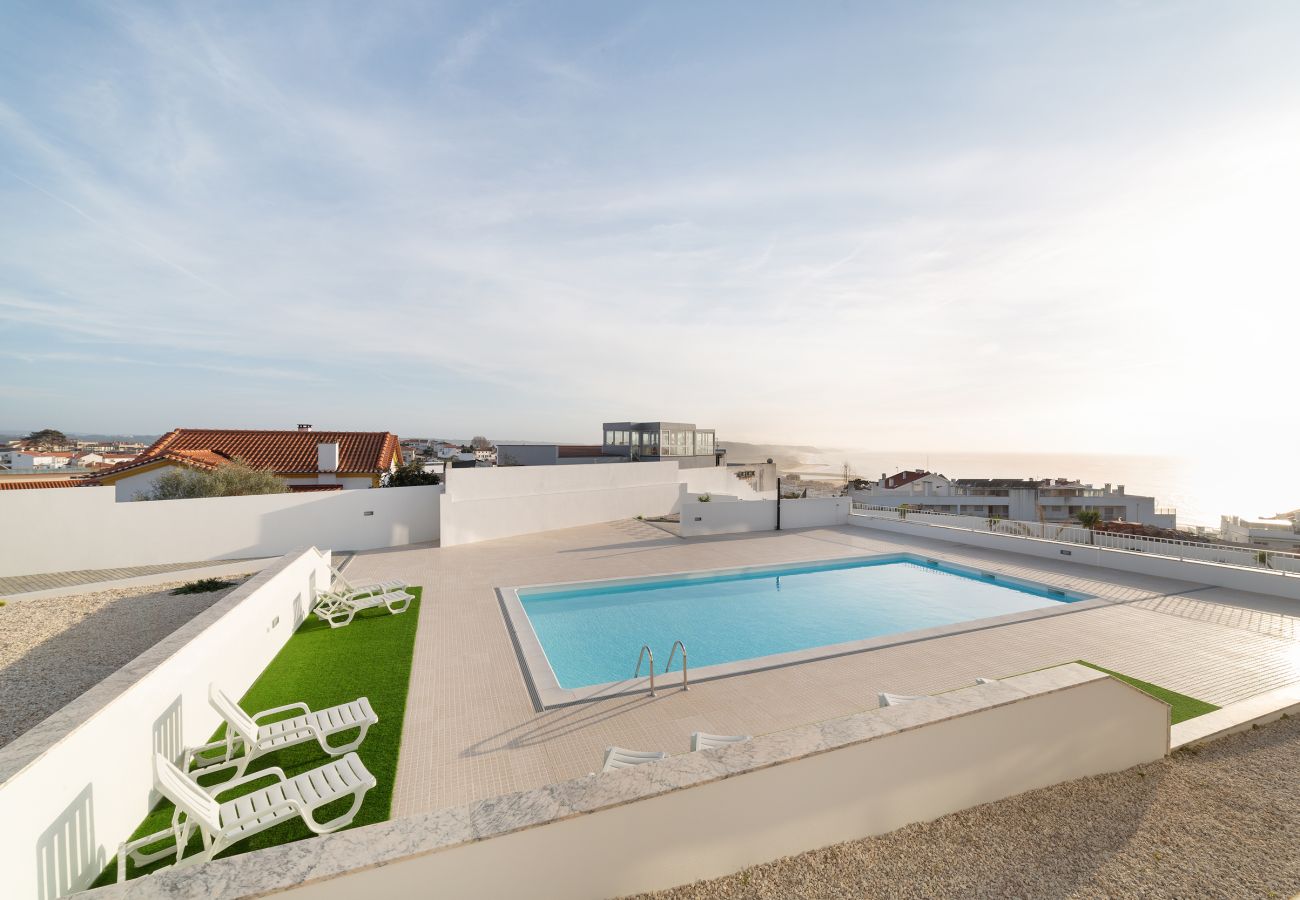 Appartamento a Nazaré - Sunset Views  - Apartamento de Férias T2 com Vista para o Mar da SCH