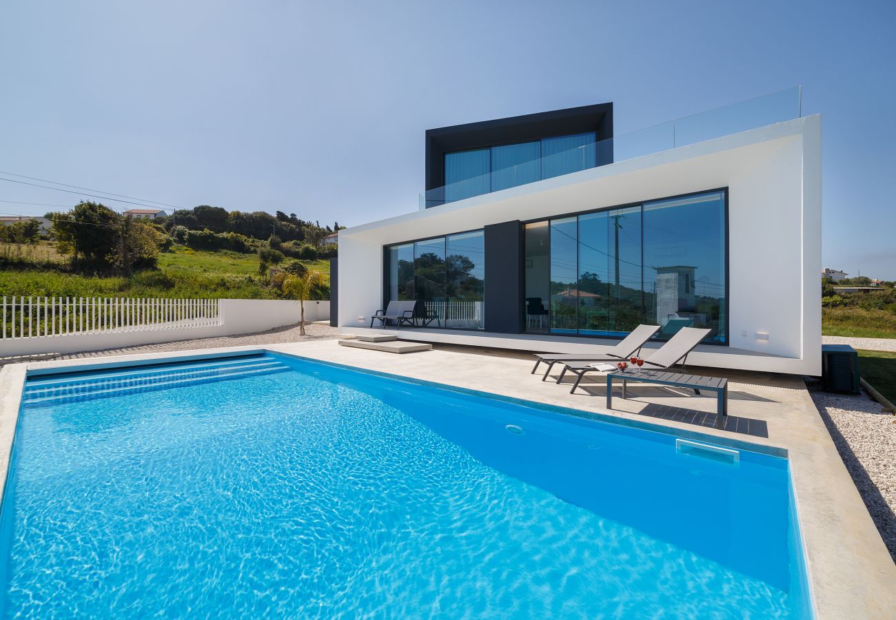 Villa a Serra do Bouro - Villa Natureza - Villa de Férias com Piscina Privada e Jacuzzi da SCH